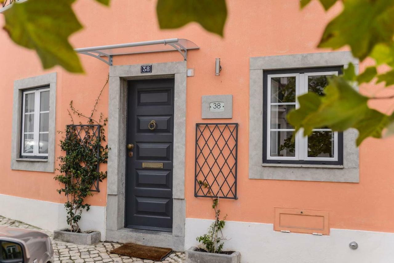 Апартаменти Seaside Family Townhouse - 100M From The Sea! Кашкайш Екстер'єр фото
